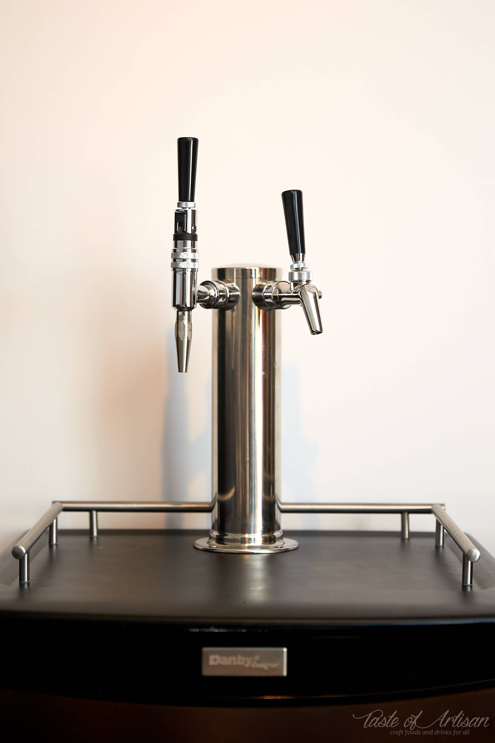 A detailed kegerator build guide. All you need is a bar fridge and a few kegerator parts. All you need to know on how to build a kegerator. | Taste of Artisan