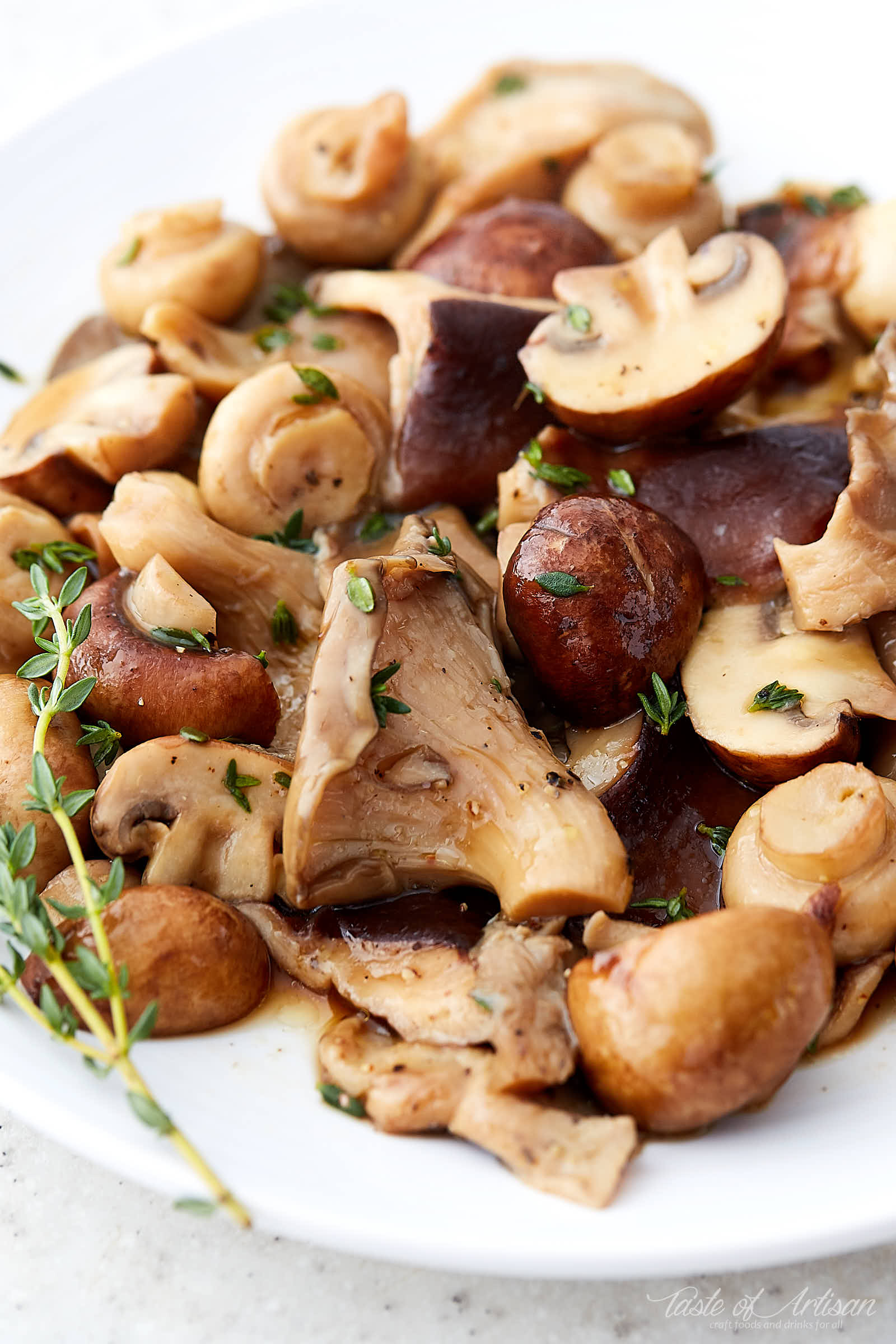 Sous Vide Mushrooms - quick and easy to make, packed with flavor and are a pure delight to eat. Excellent with steaks, scrambled eggs, sauces and more. | Taste of Artisan