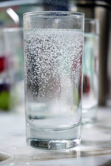 How to Make Carbonated Water