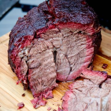 Smoked Chuck Roast - seasoned with salt, pepper, garlic and onion powder, celery powder, mustard powder and granulated beef stock, then cured for 48 hours and smoked until 203F - 210F internal temperature - incredibly juicy and melt-in-your-mouth tender.