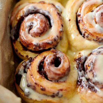 Glazed sourdough cinnamon rolls